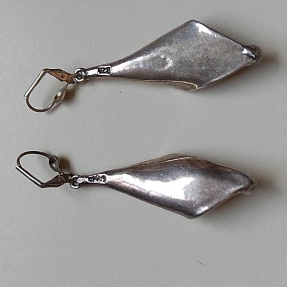 Vintage Jewelry - Vintage Silver Earrings Beautiful